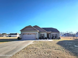 102 Olde Mill Creek Dr, Goldsboro, NC 27530