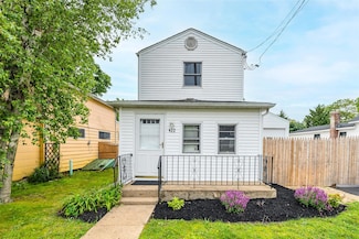 422 President Place, West Babylon, NY 11704