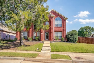 1101 Taylor Ln, Lewisville, TX 75077