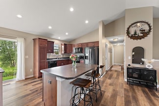 809 Cologne Ln, Waverly, MN 55390