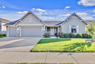 6238 E Canyon Crossing Dr, Nampa, ID 83687