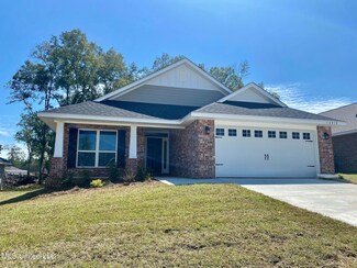 14018 Oak Arbor Dr, Gulfport, MS 39503