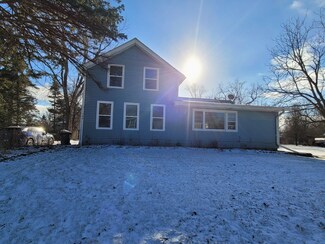 744 Main St, West Chicago, IL 60185