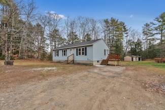 166 Chick Rd, Sanford, ME 04073
