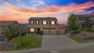 41041 Crimson Pillar Ln, Lake Elsinore, CA 92532