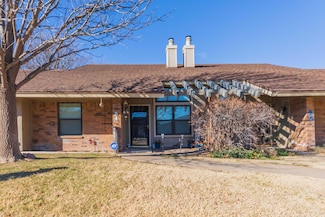 3100 Fleetwood B-4 Dr, Amarillo, TX 79109