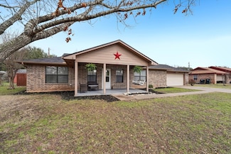 402 Laurel St, Bastrop, TX 78602