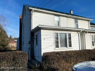 11 Short St, Hazle Township, PA 18202