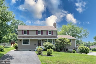 56 Meadowbrook Ave, Hatboro, PA 19040