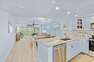 200 Stevens Landing Dr Unit B-103, Marco Island, FL 34145