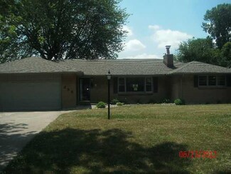 235 Millcreek Dr, Anderson, IN 46017