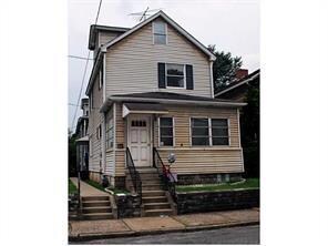 22 Linden St, Natrona Heights, PA 15065