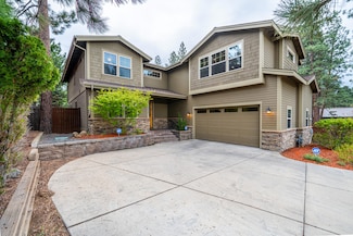 60808 Yellow Leaf St, Bend, OR 97702