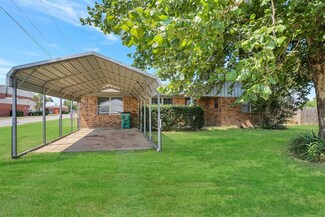 208 W Sunflower St, Davidson, OK 73530