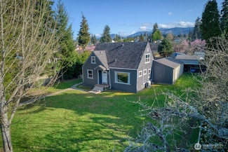 230 Motor Ave, Port Angeles, WA 98362