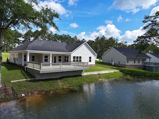 134 Bloomfield Dr, Thomasville, GA 31792