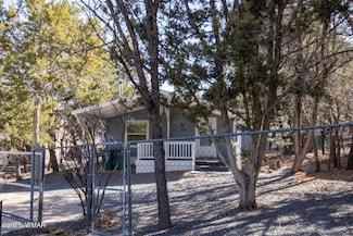 1061 S 9th Dr, Show Low, AZ 85901