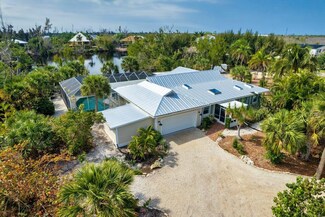 9470 Balsa Ct, Sanibel, FL 33957