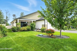 206 Rimrock Ct, Priest River, ID 83856