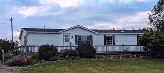 10147 S Street Rd, Le Roy, NY 14482