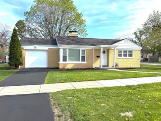 400 W Wilson St, Palatine, IL 60067