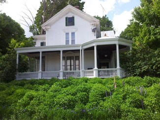 10 Coburn Ave, Skowhegan, ME 04976
