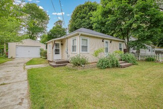 5231 Boylan St, Kalamazoo, MI 49004