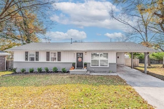 8001 Iowa Dr, Little Rock, AR 72227