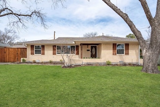 10615 Larchfield Ln, Dallas, TX 75238