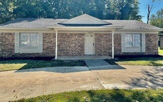 17 Lynn Cove, Marion, AR 72364