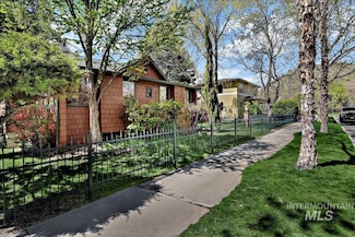 2009 N 10th St, Boise, ID 83702