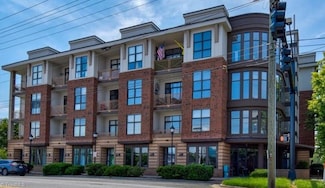 810 W 4th St Unit 212, Winston-Salem, NC 27101