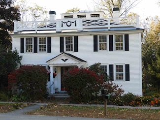 4 Wentworth Rd, Walpole, NH 03608