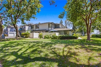 6443 Olive Branch Ln Unit 11, Yorba Linda, CA 92886
