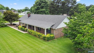 17425 Jones Rd, Athens, AL 35613