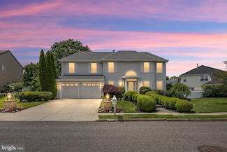 29 Dominion Dr, Marlton, NJ 08053