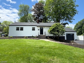 358 Bowden Rd, Cedar Grove, NJ 07009