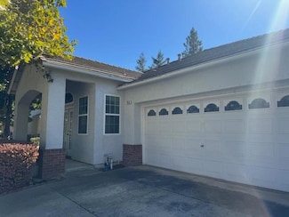 3516 Grimshaw Way, Elk Grove, CA 95758