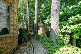 2267 Autumn Ridge, Saint Joseph, MI 49085