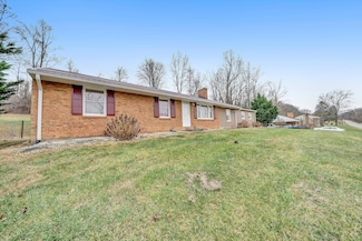 3928 Springwood Rd, Fincastle, VA 24090
