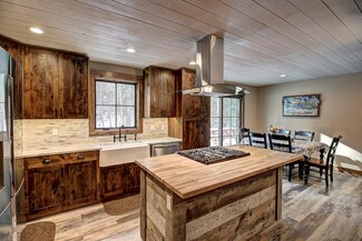 318 Angel Point Rd, Lakeside, MT 59922