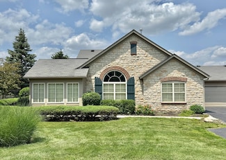 6608 Lakeview Cir Unit 6608, Canal Winchester, OH 43110