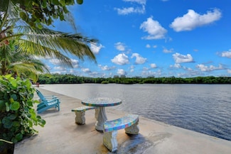 6520 N Ocean Blvd Unit 30, Ocean Ridge, FL 33435