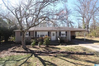 905 27th Ave NE, Center Point, AL 35215