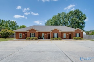 468 Wade Rd SE, Owens Cross Roads, AL 35763