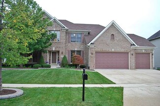 699 Kateland Way, South Elgin, IL 60177