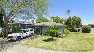 10 Solano Dr, Dixon, CA 95620