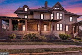 229 S Tulpehocken St, Pine Grove, PA 17963
