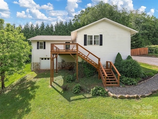 71 Midnight Ln, Waynesville, NC 28786