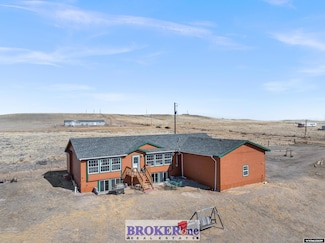 7430 Appian Way, Evansville, WY 82636
